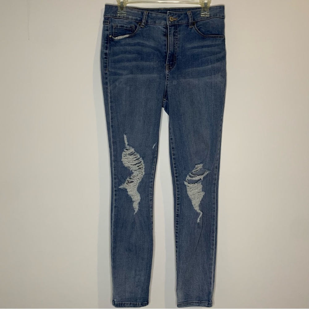 Casual 3 Piece Bundle Size Large - Picture 2 of 7